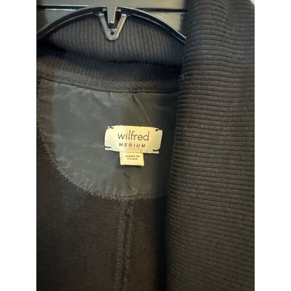 Aritizia Wilfred Black Cardigan With Pockets Ribbed Collar and Studs Size M - Picture 3 of 4